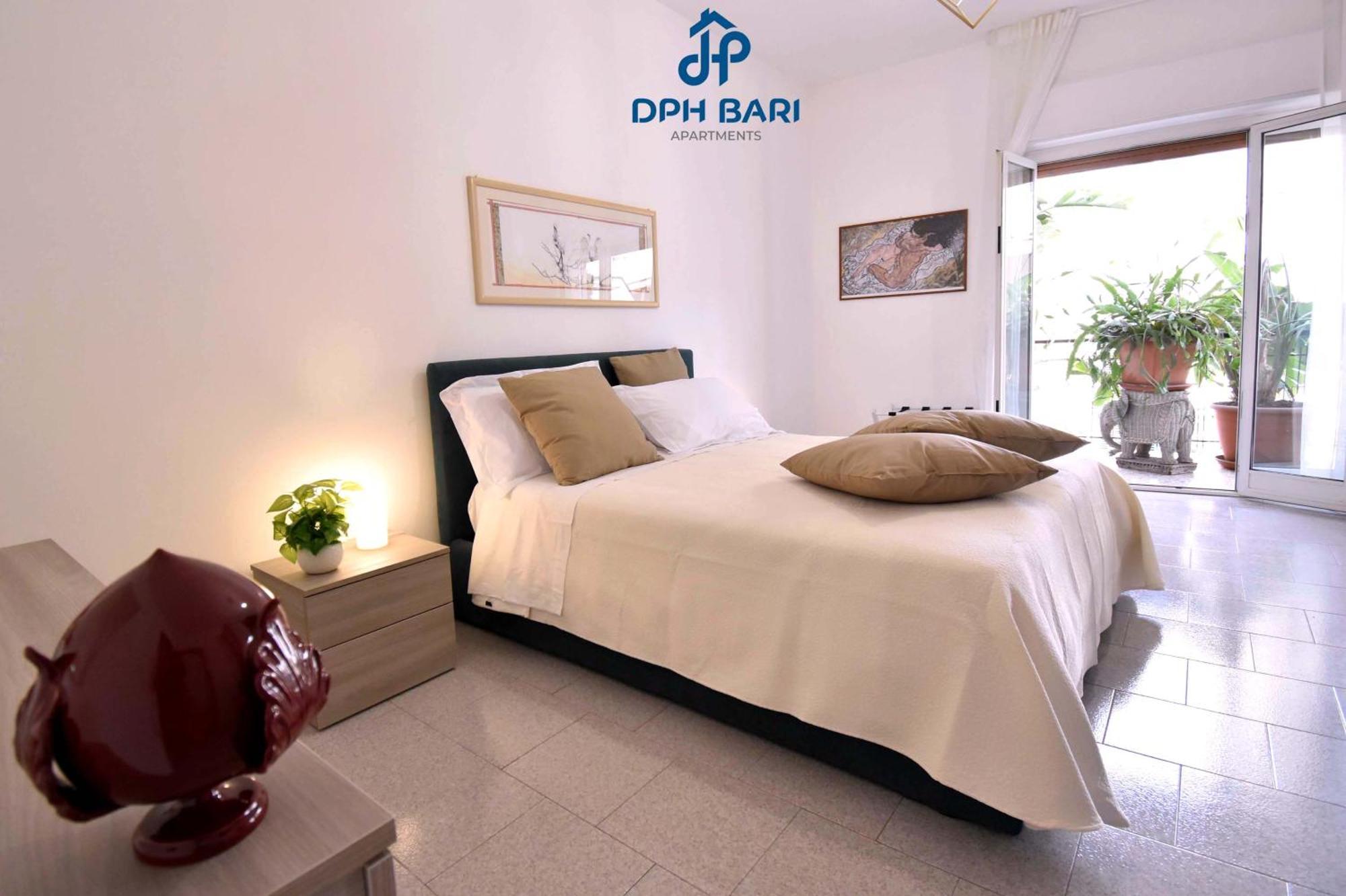 Dph Bari Apartments - Dei Mille Bagian luar foto
